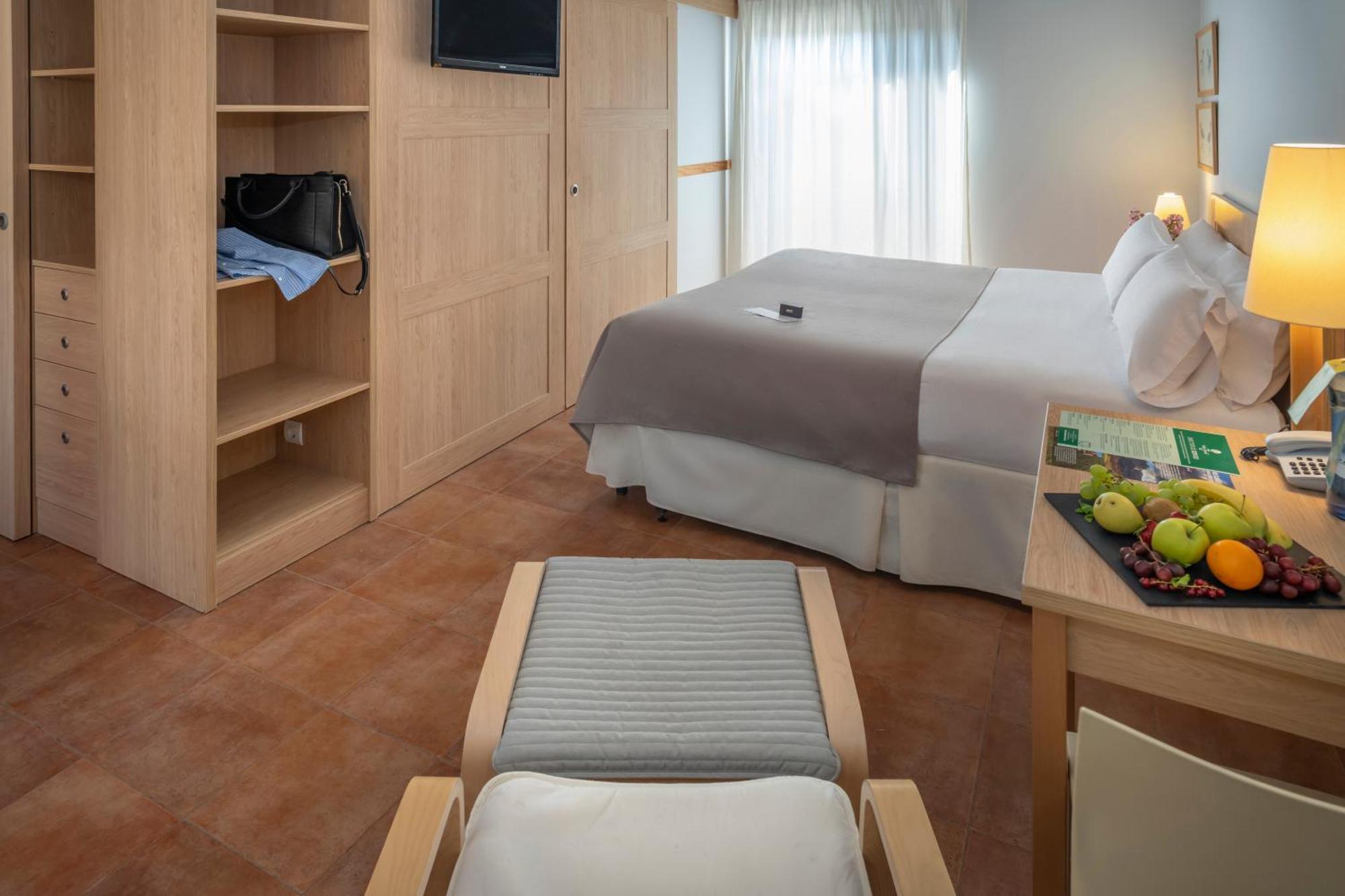 Hotel & Resort Vilar Rural D'Arnes By Serhs Hotels Sant Carles De La Rapita Room photo